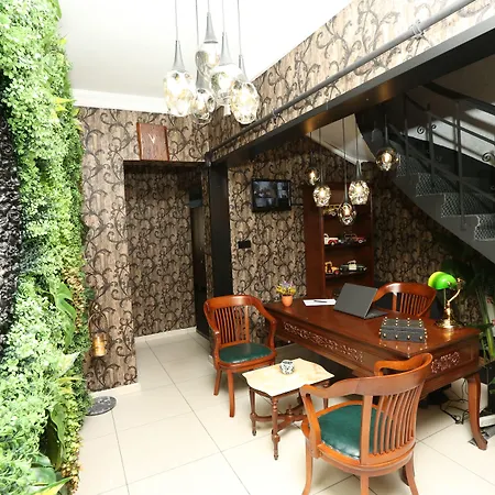 Perazre Hotel