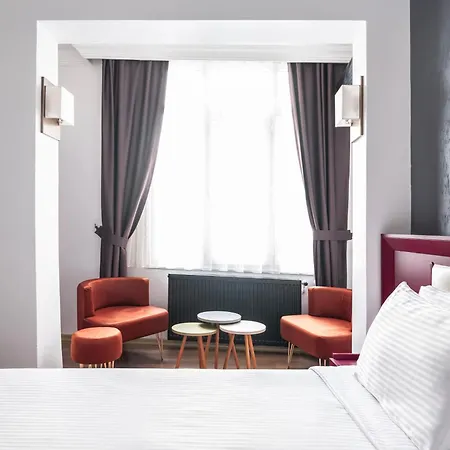 Perazre Hotel 2*