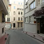 Perazre فندق