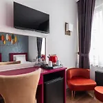Perazre فندق