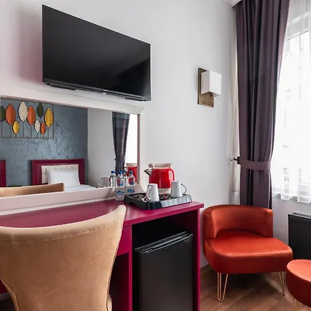 Perazre Hotel