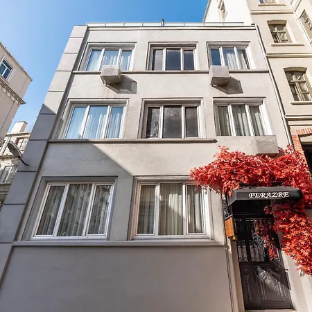 Perazre Istanbul