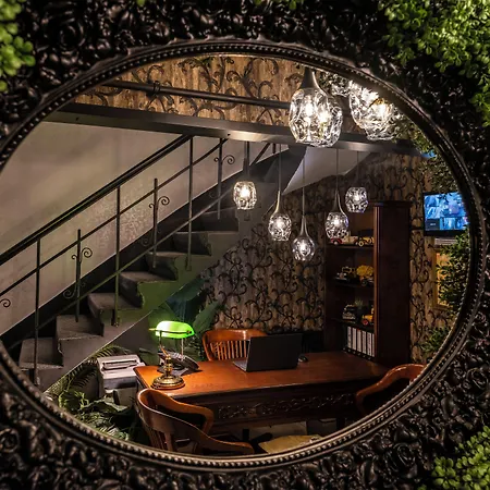 Perazre Hotel