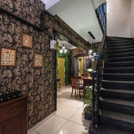 Perazre Otel